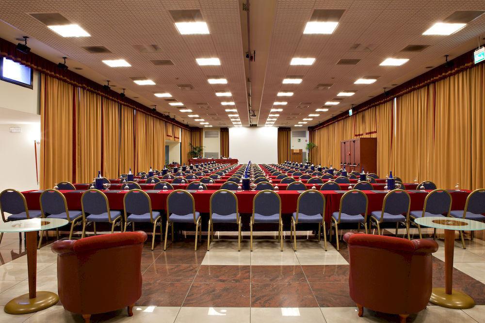 Atahotel Executive Мілан Екстер'єр фото
