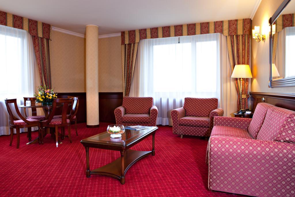 Atahotel Executive Мілан Номер фото
