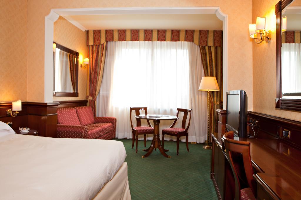 Atahotel Executive Мілан Номер фото