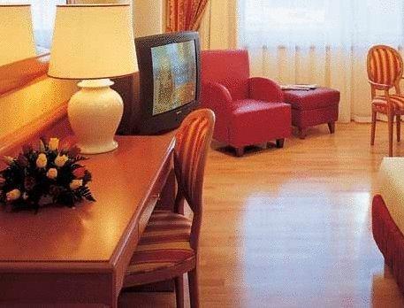 Atahotel Executive Мілан Номер фото