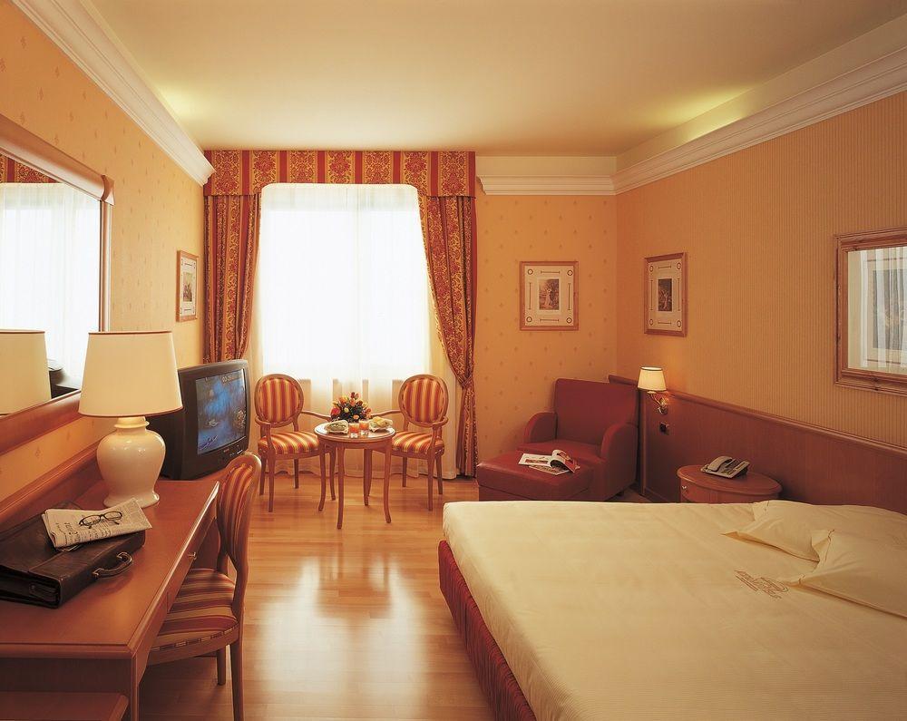 Atahotel Executive Мілан Номер фото